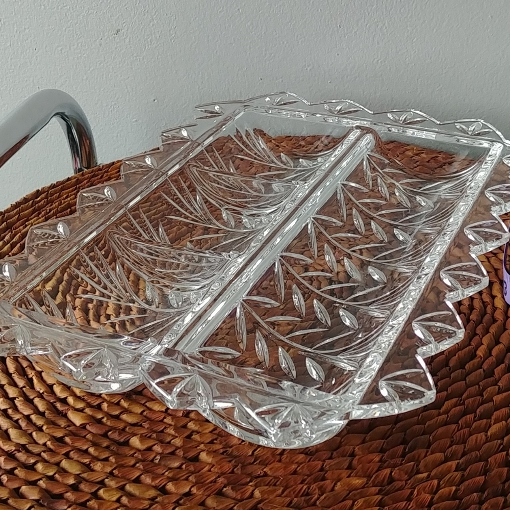 Vintage Fifth Avenue crystal cracker relish dish